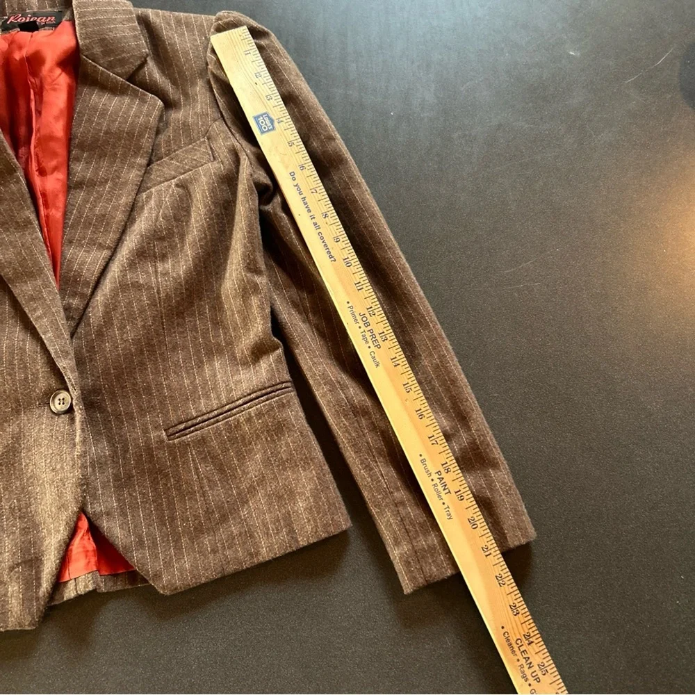 Vintage Brown Pinstripe Blazer Lined